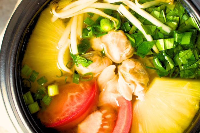 canh chua hàu thơm vị chua ngọt hài hòa