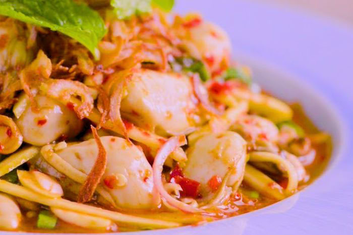 hàu làm gì ngon -gỏi hàu sốt kiểu thái