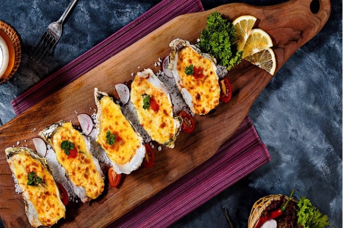 hàu nướng phô mai quán ăn hải sản Cần Thơ