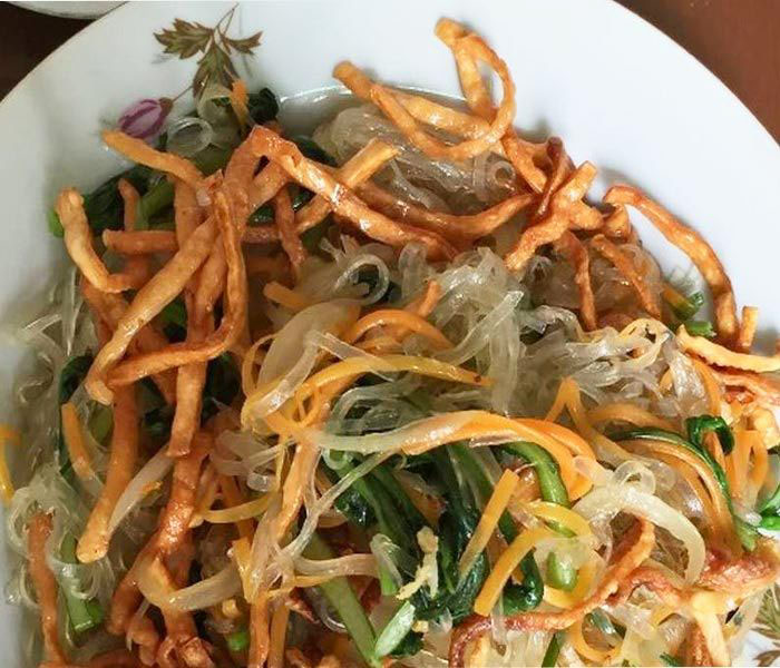 mực 1 nắng làm món gì-xào miến