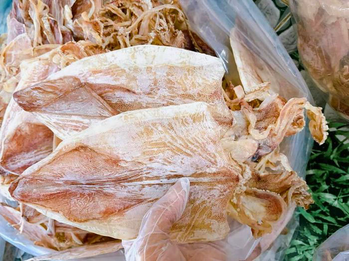 nguyên liệu cho món nướng mực khô bằng nồi chiên không dầu