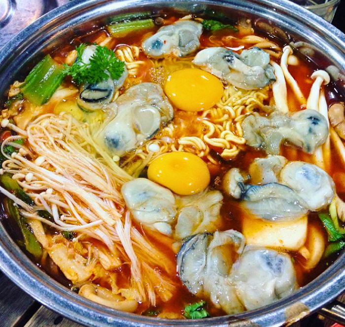 ruột hàu sữa nấu món gì-nấu lẩu