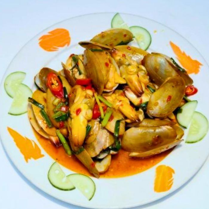 tu hài xào sả ớt