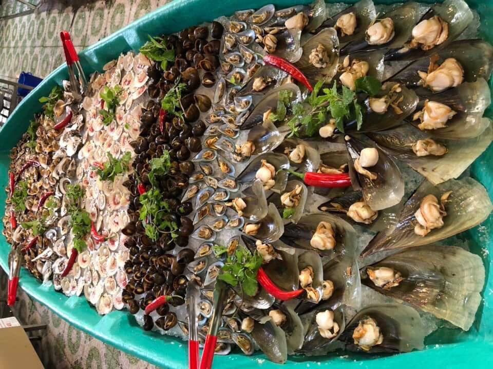 buffet hải sản sài gòn-cánh đồng quán