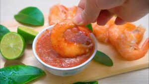 muối ớt đỏ chấm hải sản